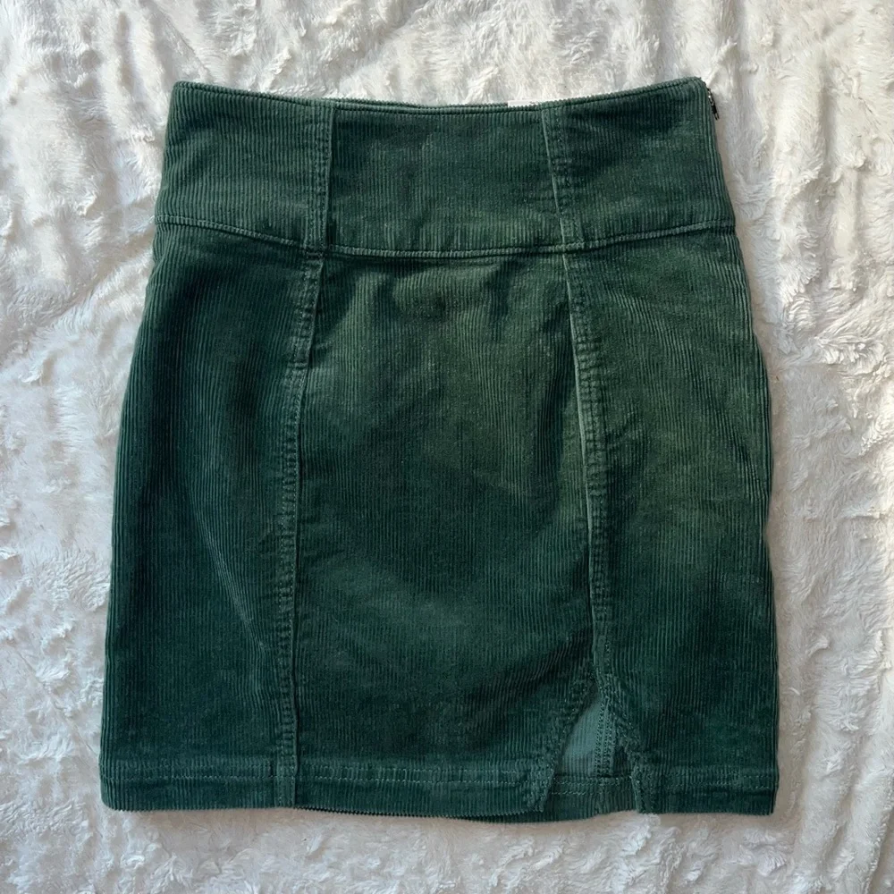SO High Rise Side Notch Mini Skirt - Picture 1 of 7